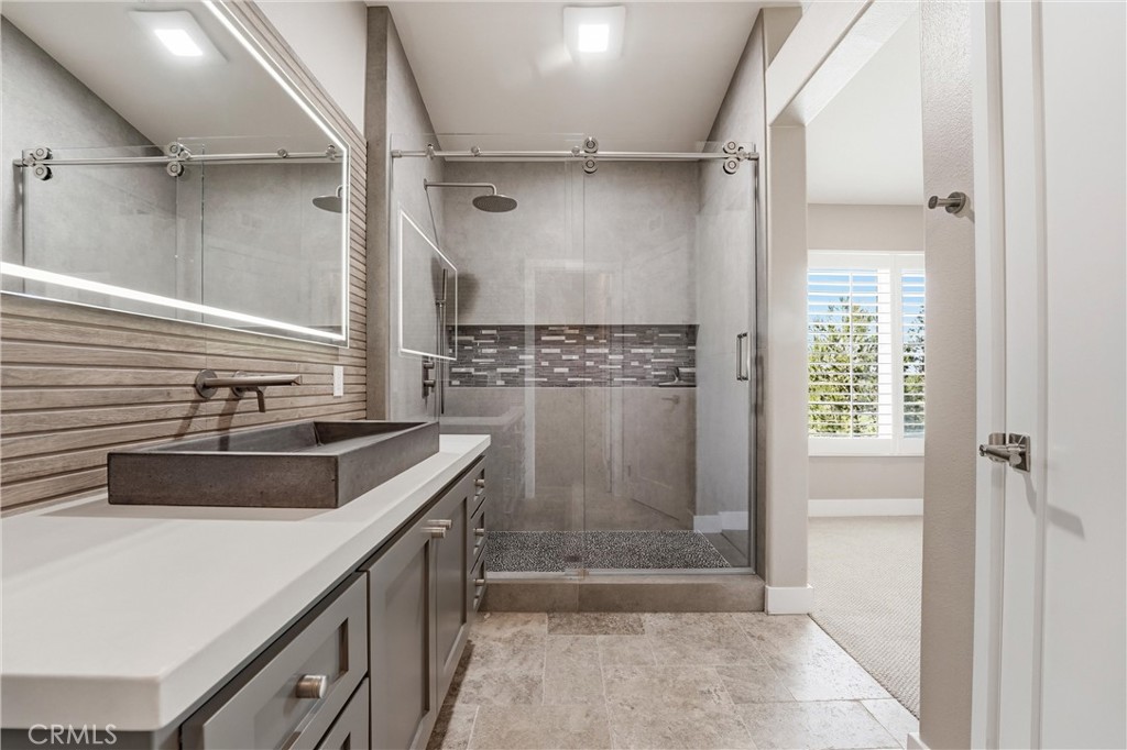 2444 Sunningdale