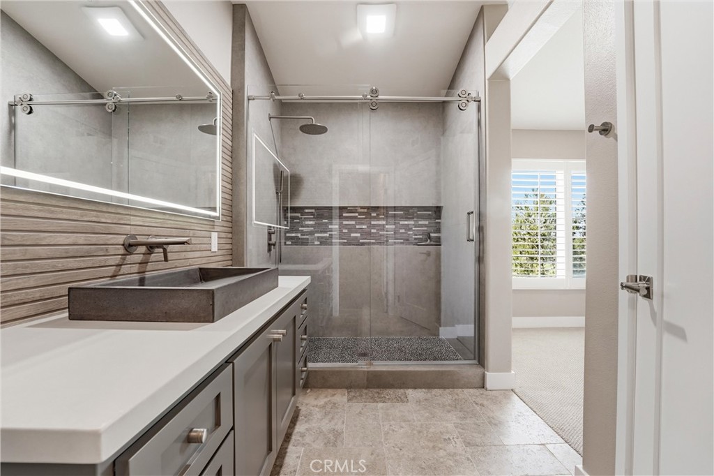 2444 Sunningdale
