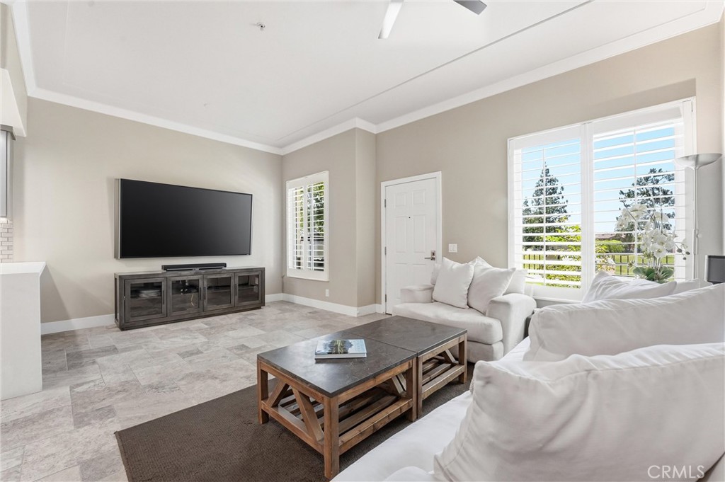 2444 Sunningdale