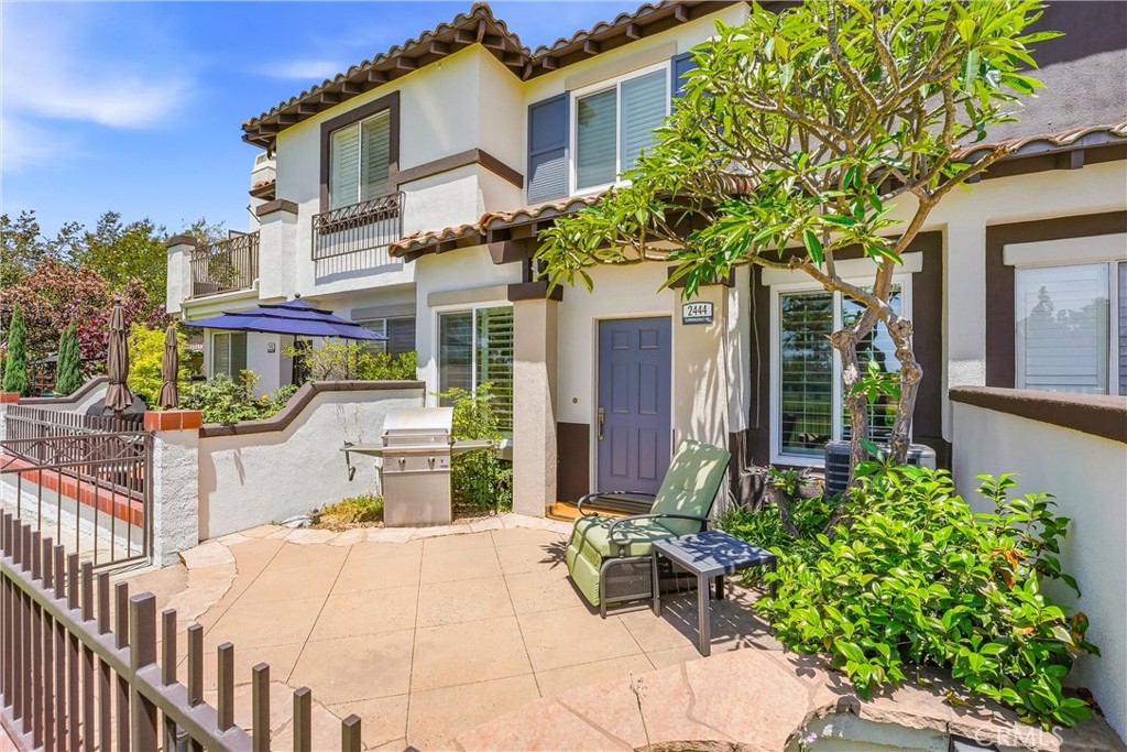 2444 Sunningdale