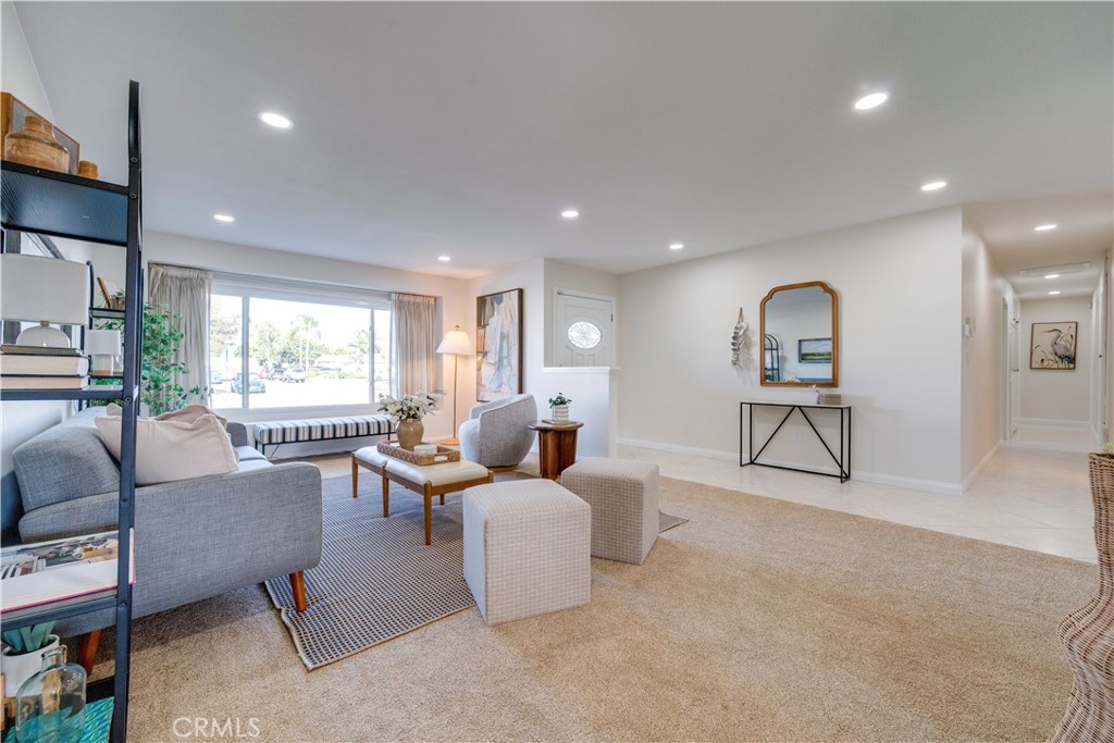 1213 N Van Buren Street