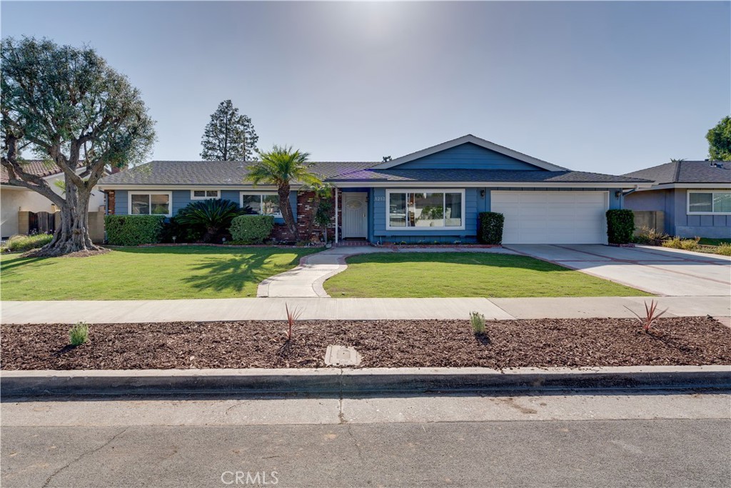 1213 N Van Buren Street