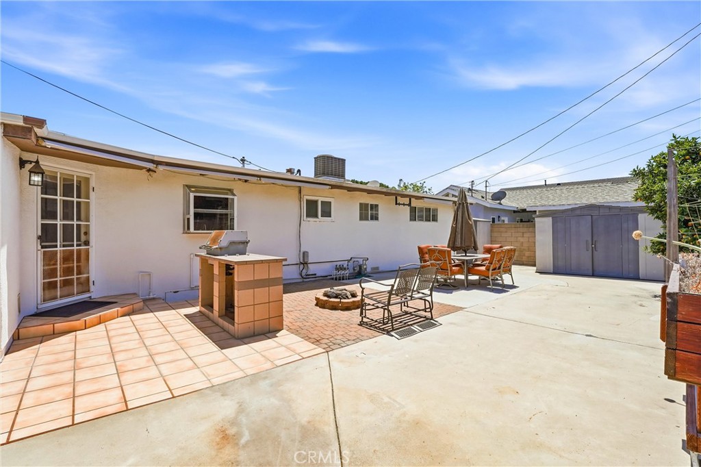 14331 Livingston Street