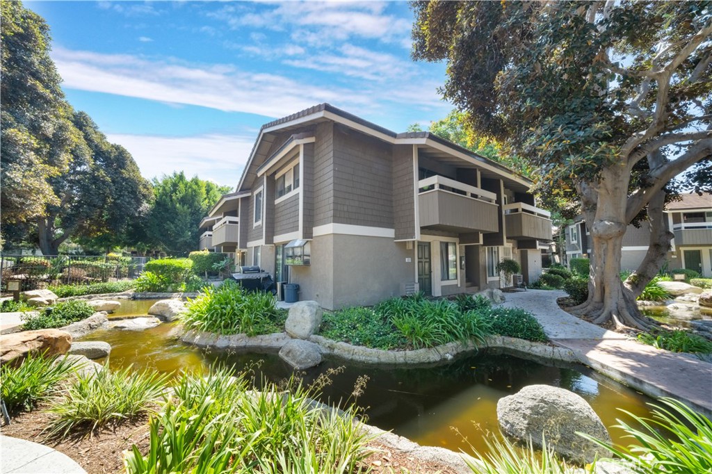 181 Streamwood