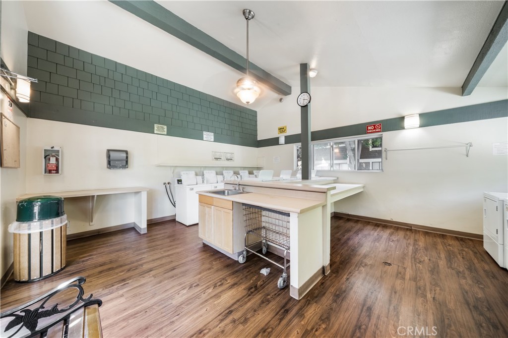 181 Streamwood