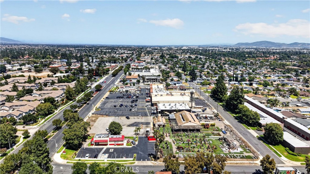 9451 Foothill