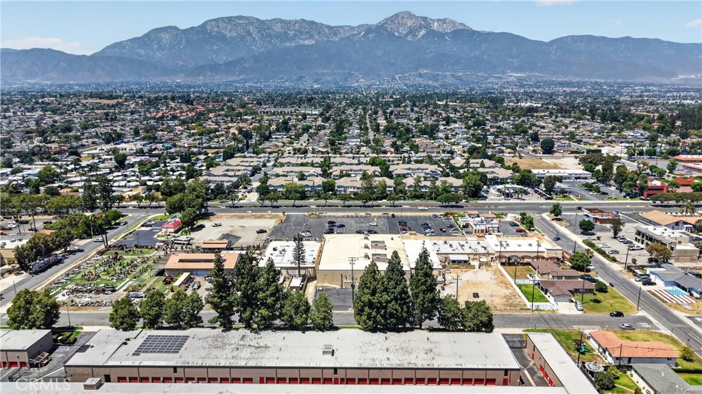 9451 Foothill