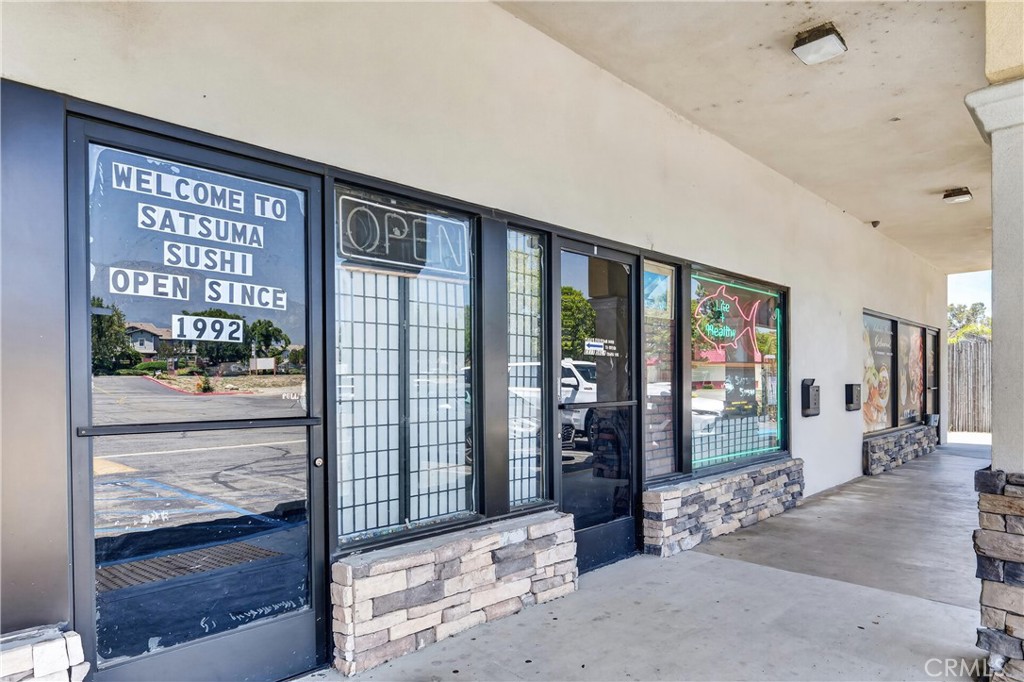 9451 Foothill