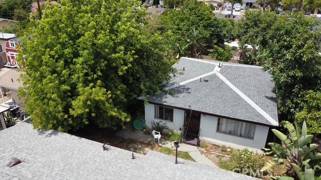 2205 W 9th