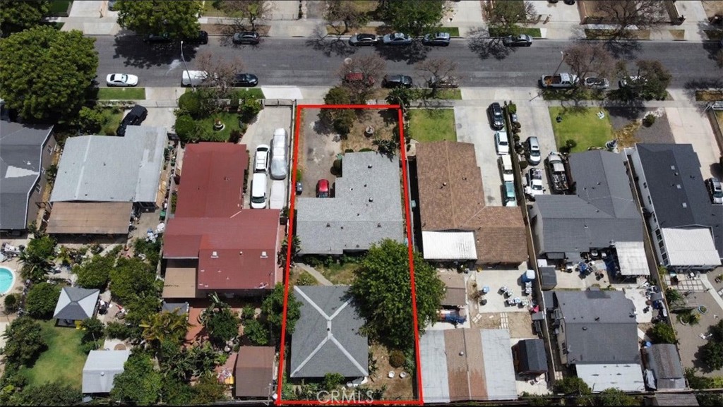 2205 W 9th