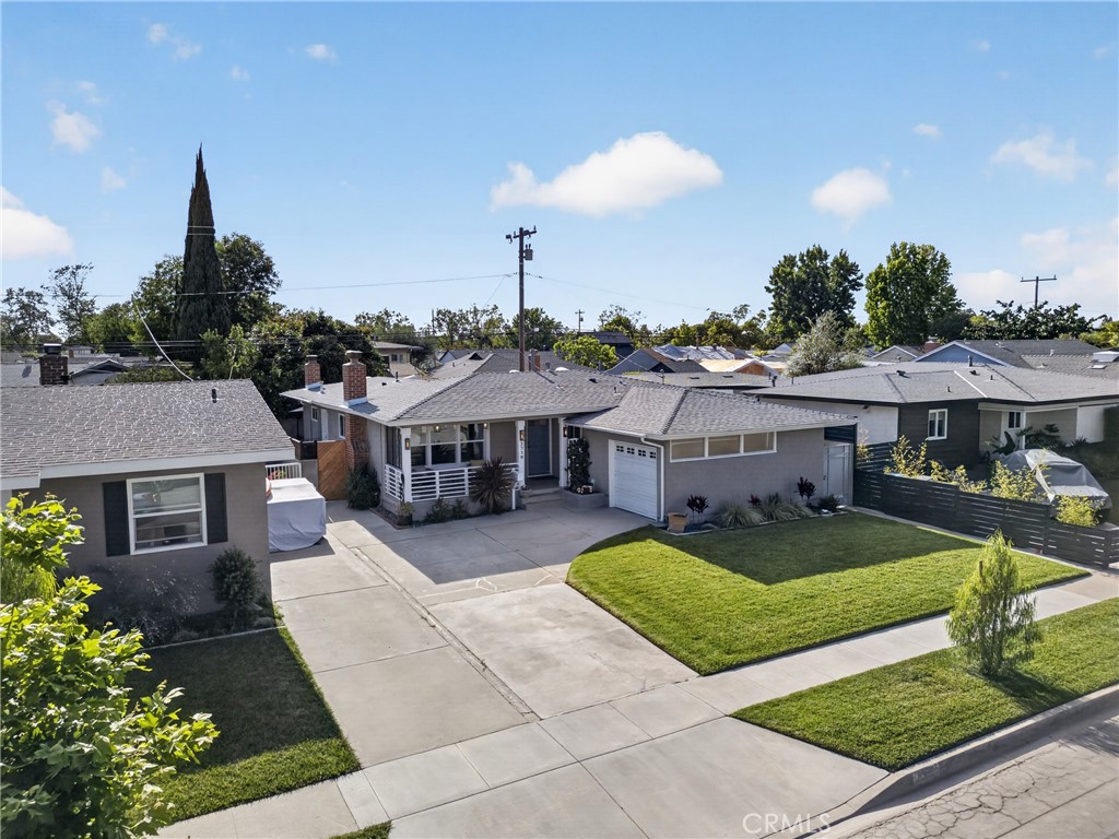 2719 Nipomo Avenue
