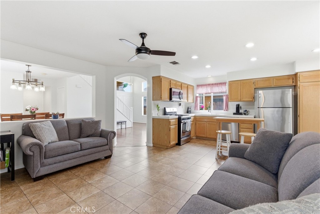 922 Naples