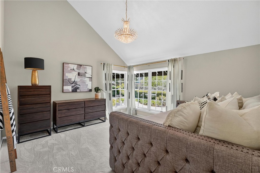 1812 Overview Circle