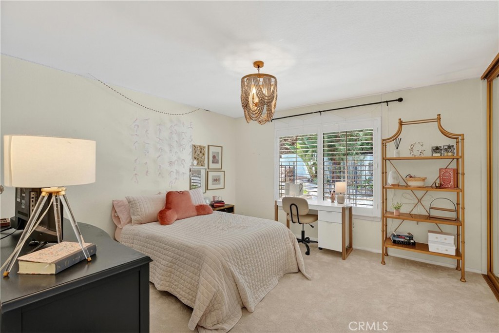 1812 Overview Circle