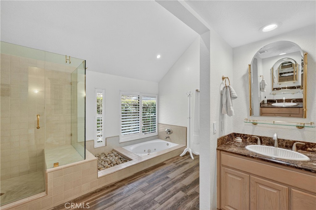 1812 Overview Circle
