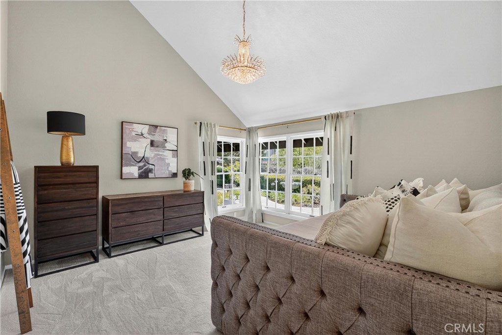 1812 Overview Circle