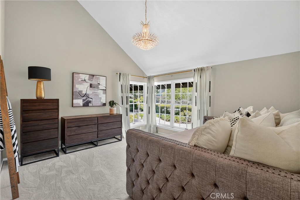 1812 Overview Circle