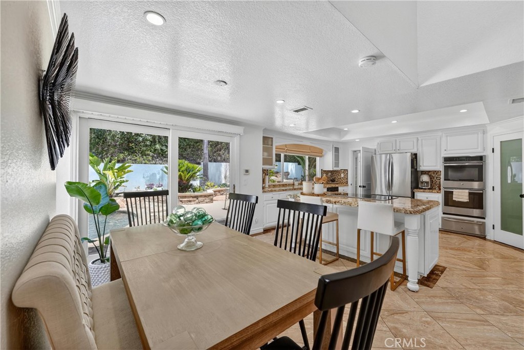 1812 Overview Circle