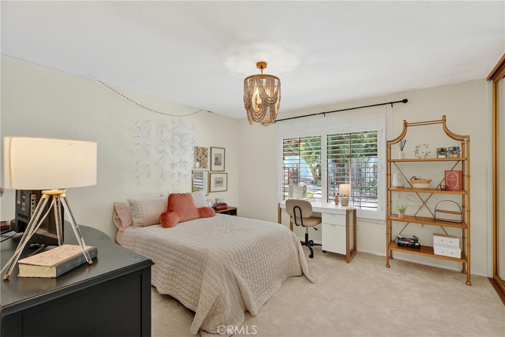 1812 Overview Circle