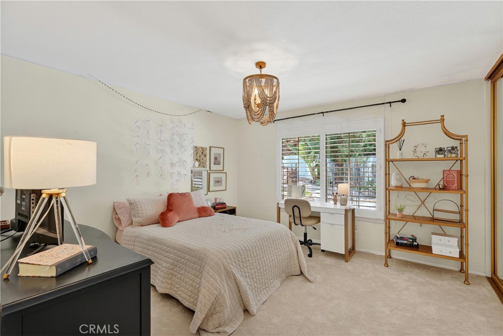 1812 Overview Circle