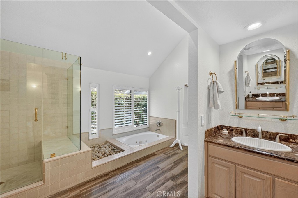 1812 Overview Circle