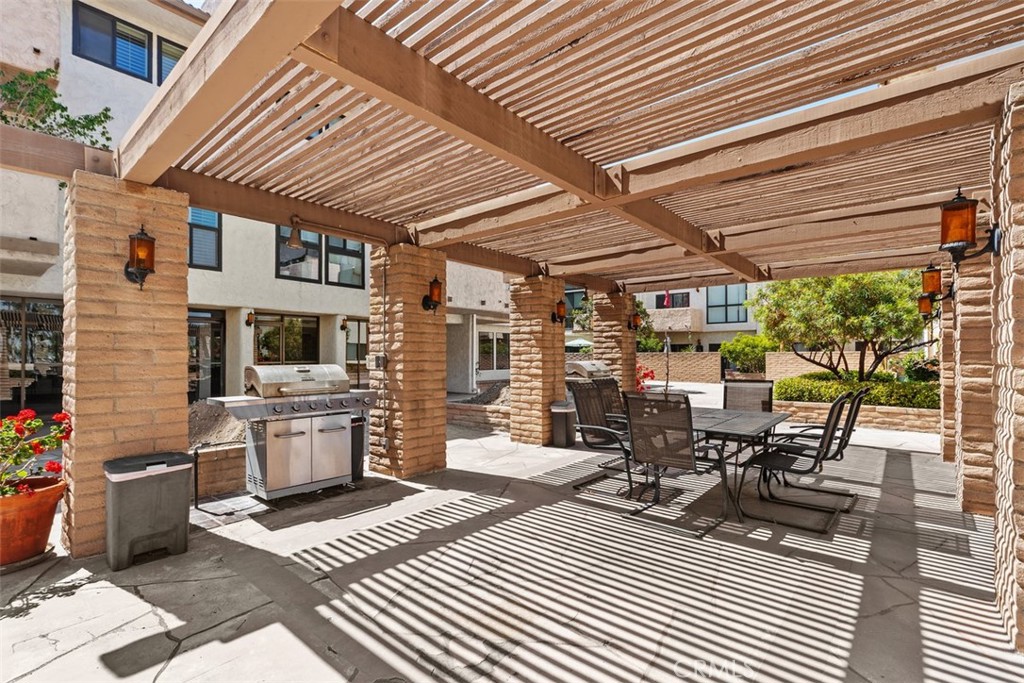 12300 Montecito Road 39