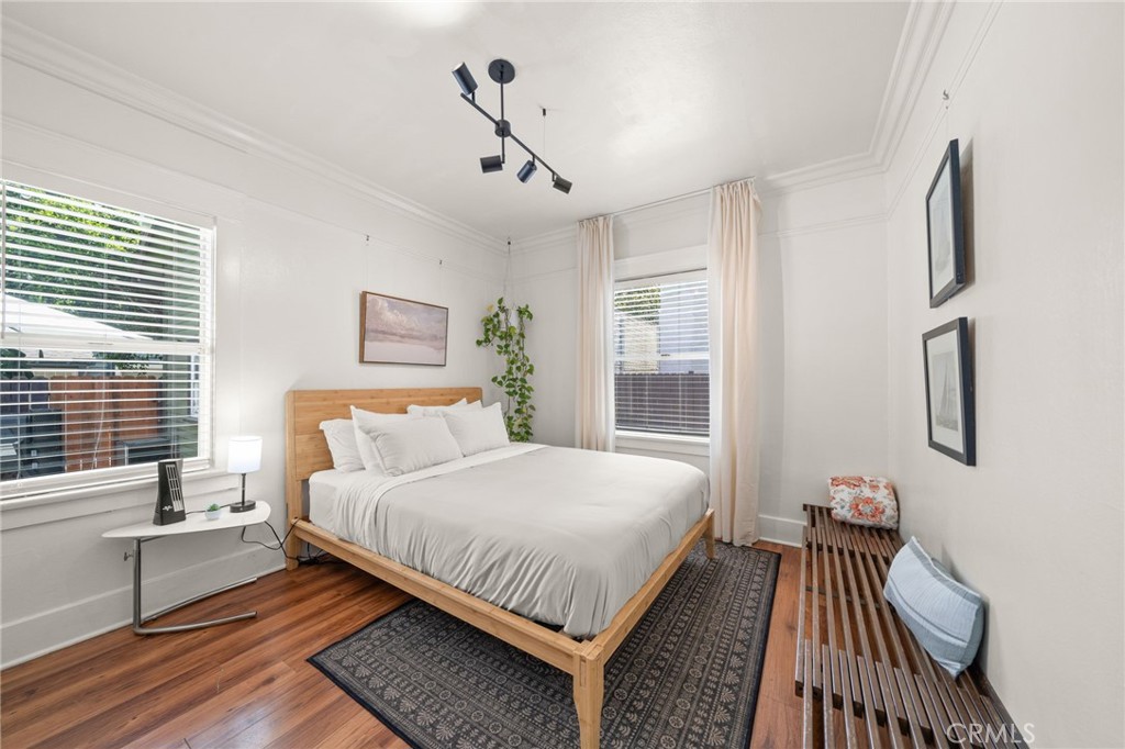 1014 Magnolia