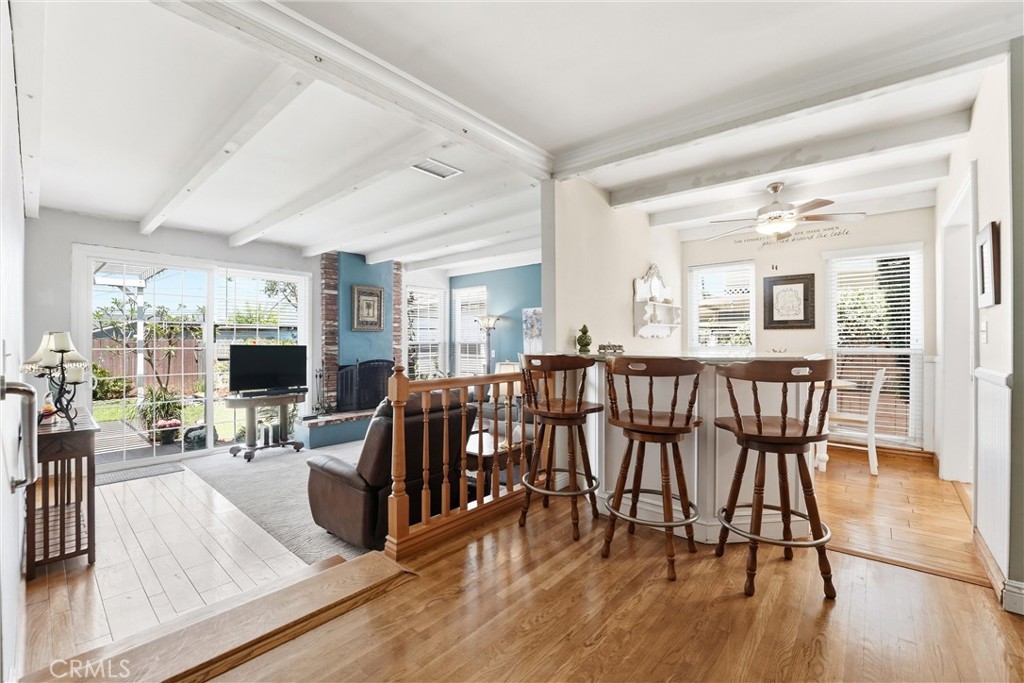 331 E Barkley