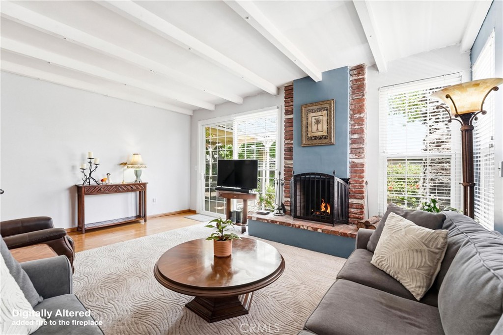 331 E Barkley