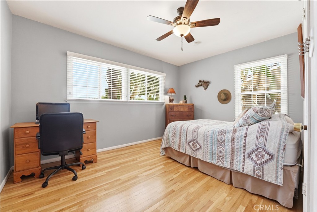 331 E Barkley