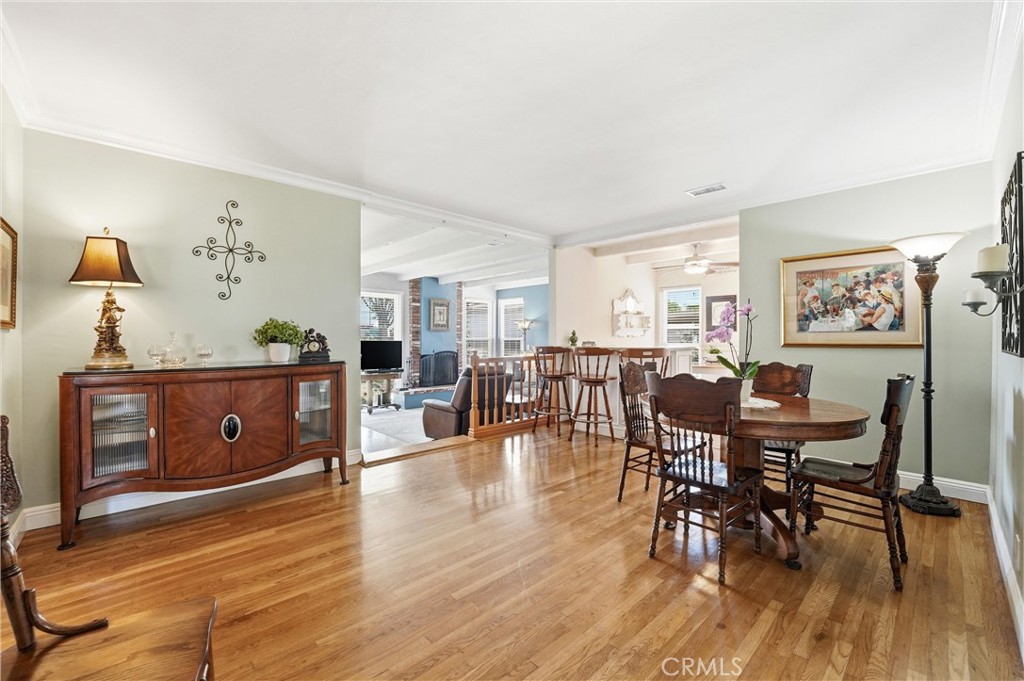 331 E Barkley