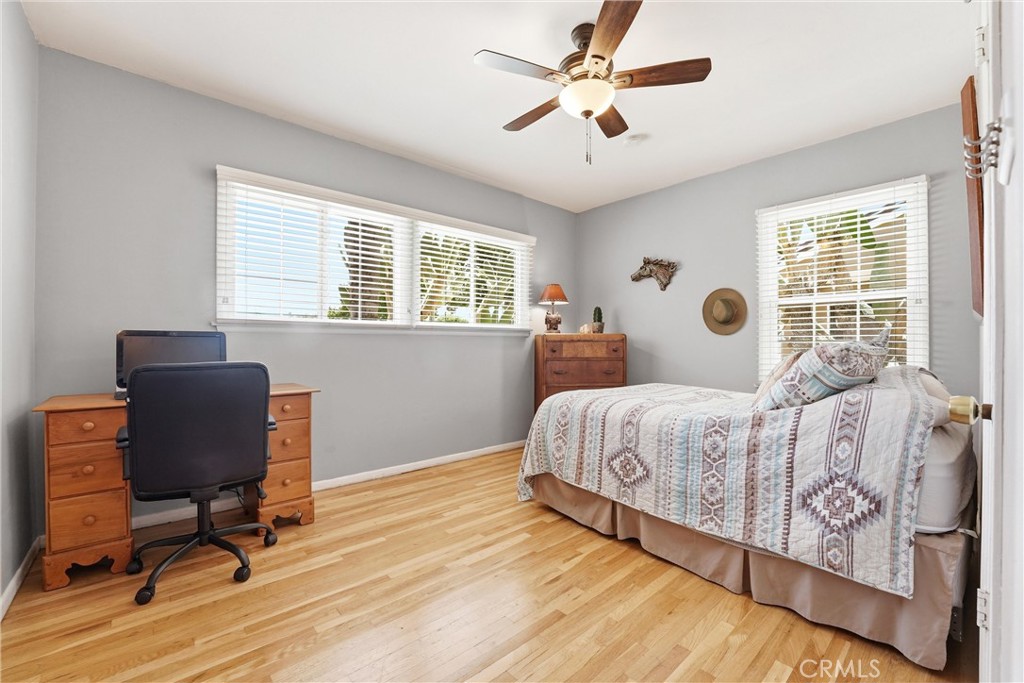 331 E Barkley