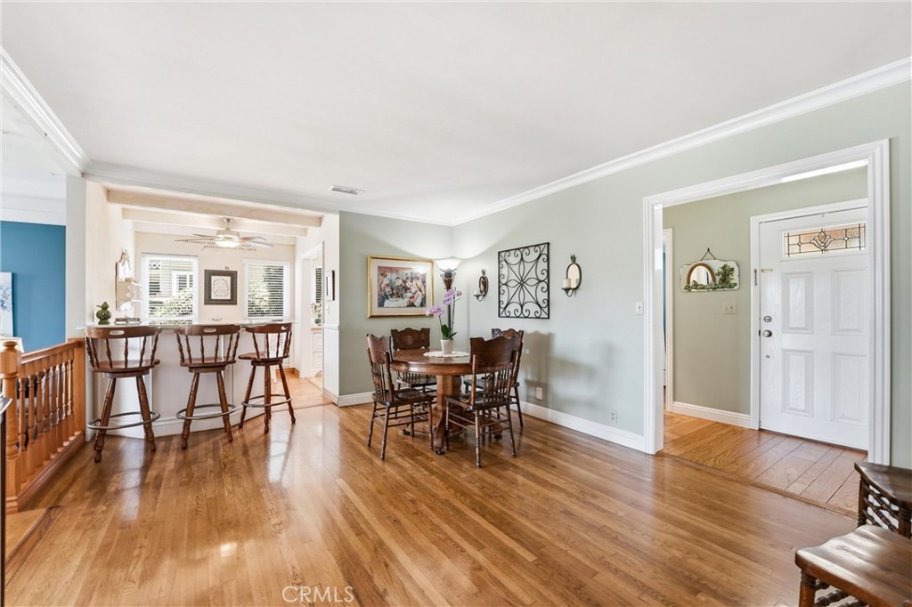 331 E Barkley