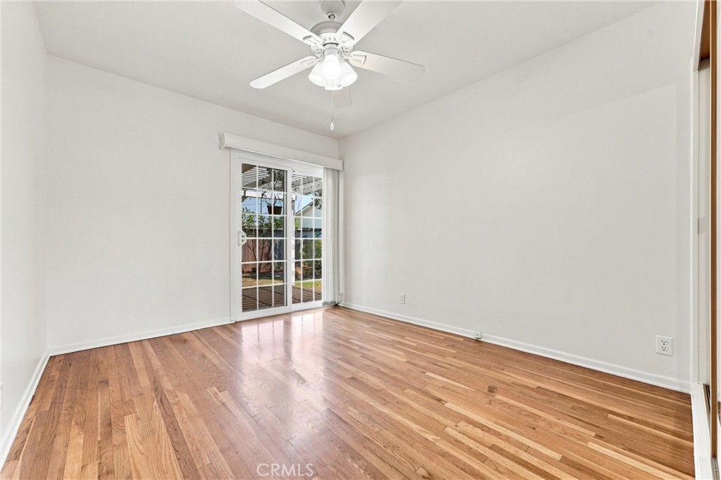 331 E Barkley