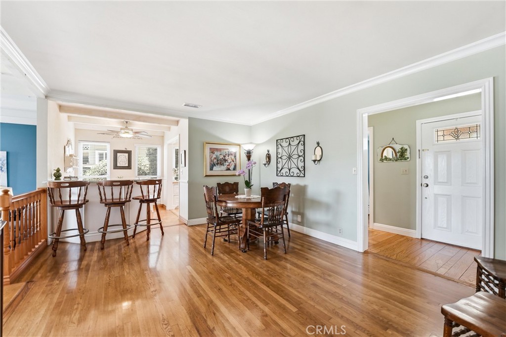 331 E Barkley