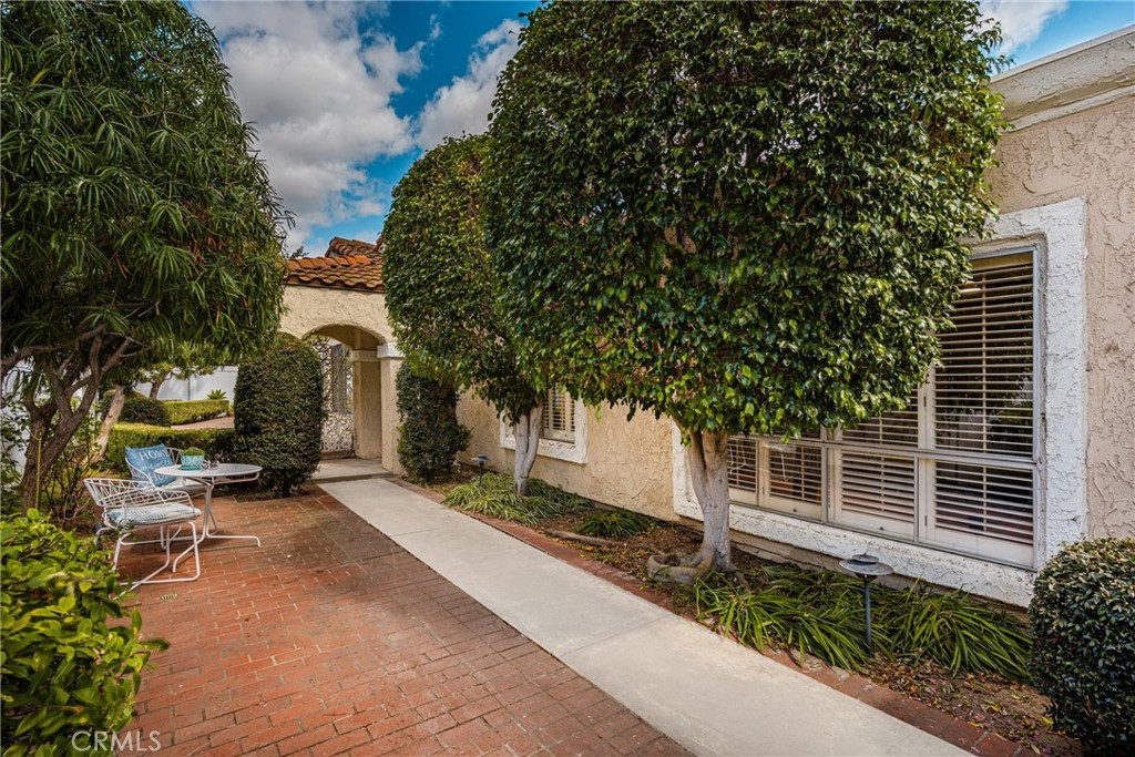 618 Mount Vernon