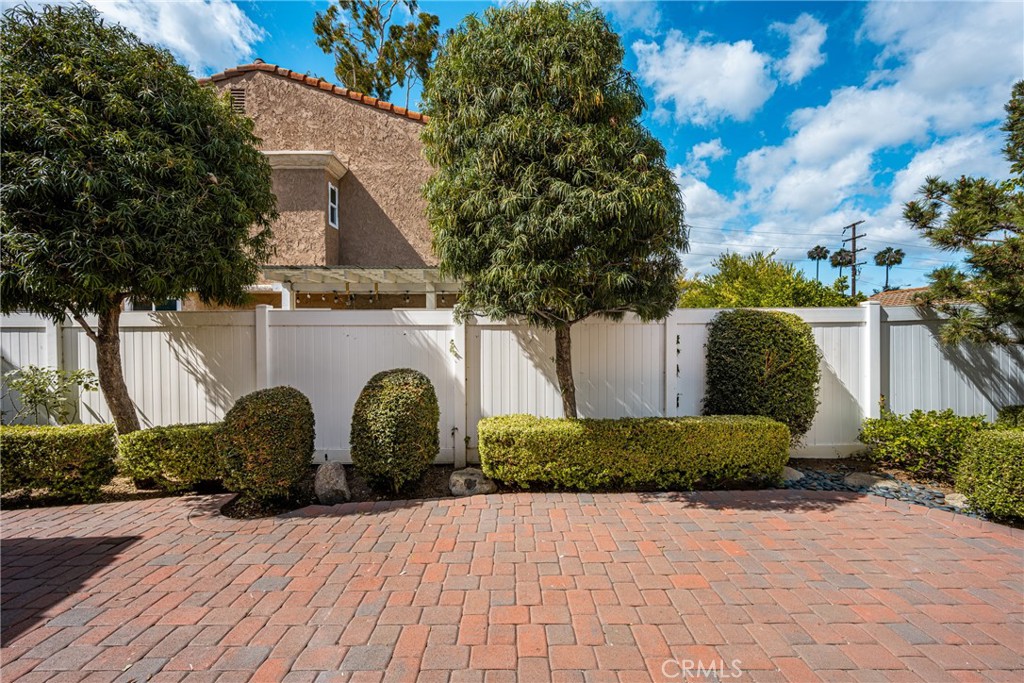 618 Mount Vernon