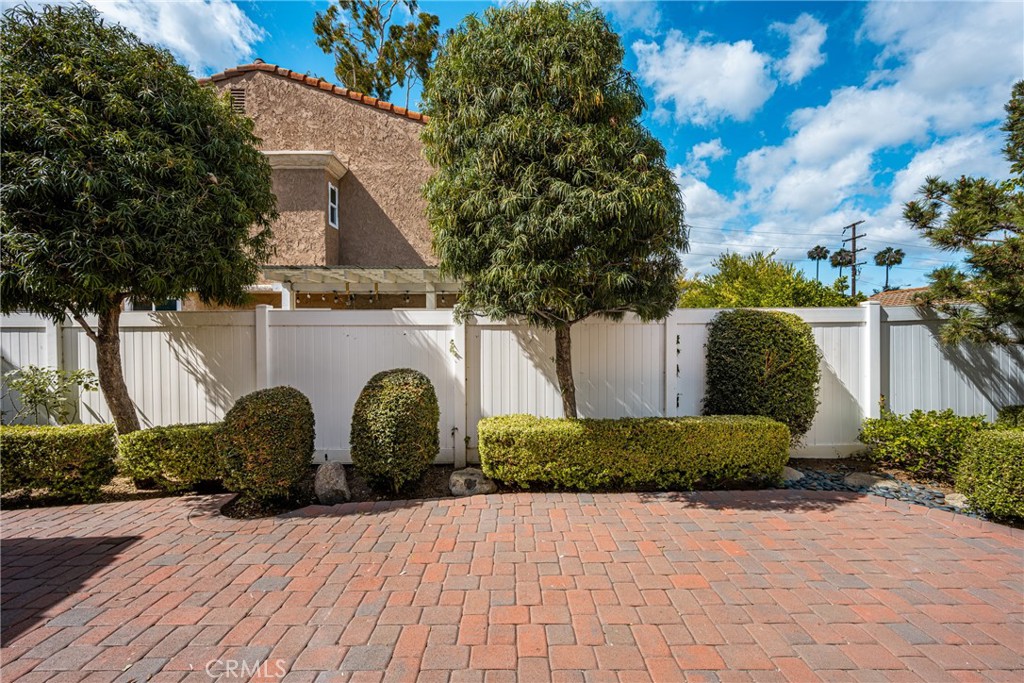 618 Mount Vernon