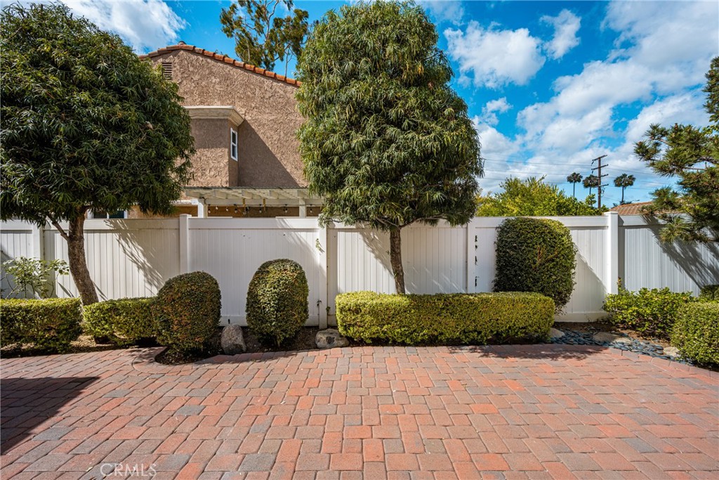 618 Mount Vernon