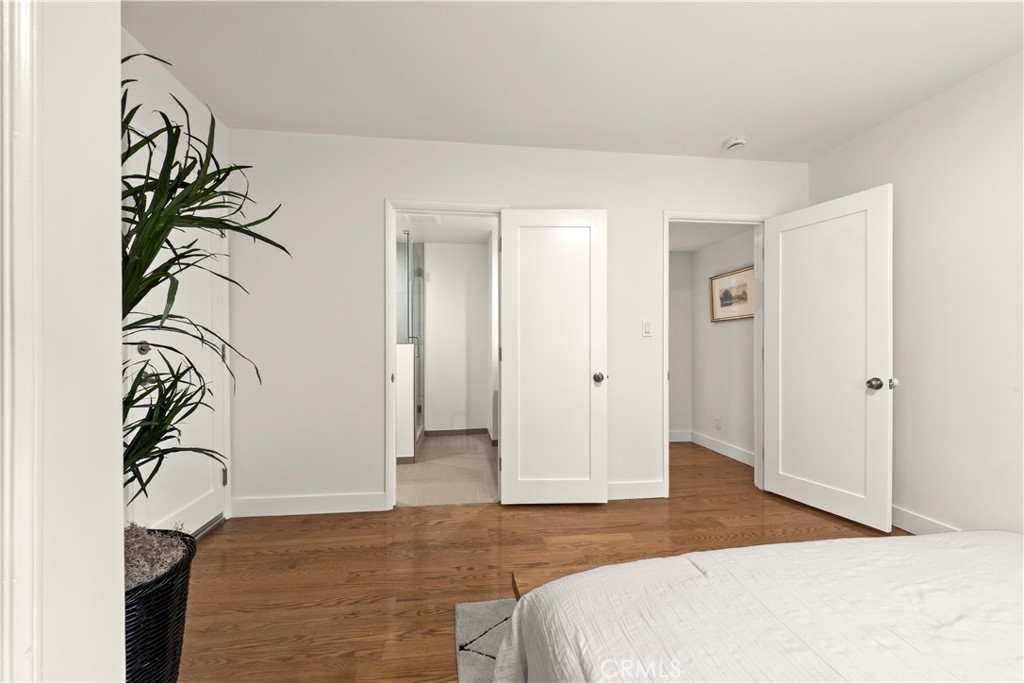 640 Island View