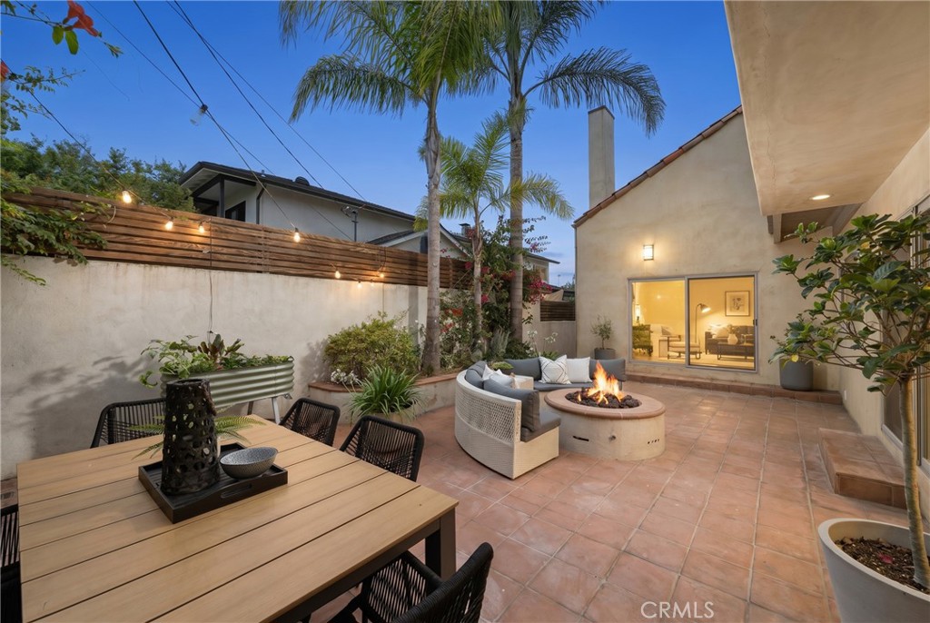 640 Island View