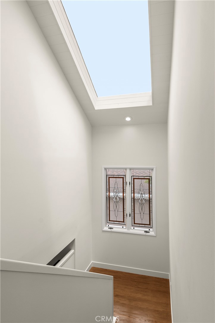 640 Island View