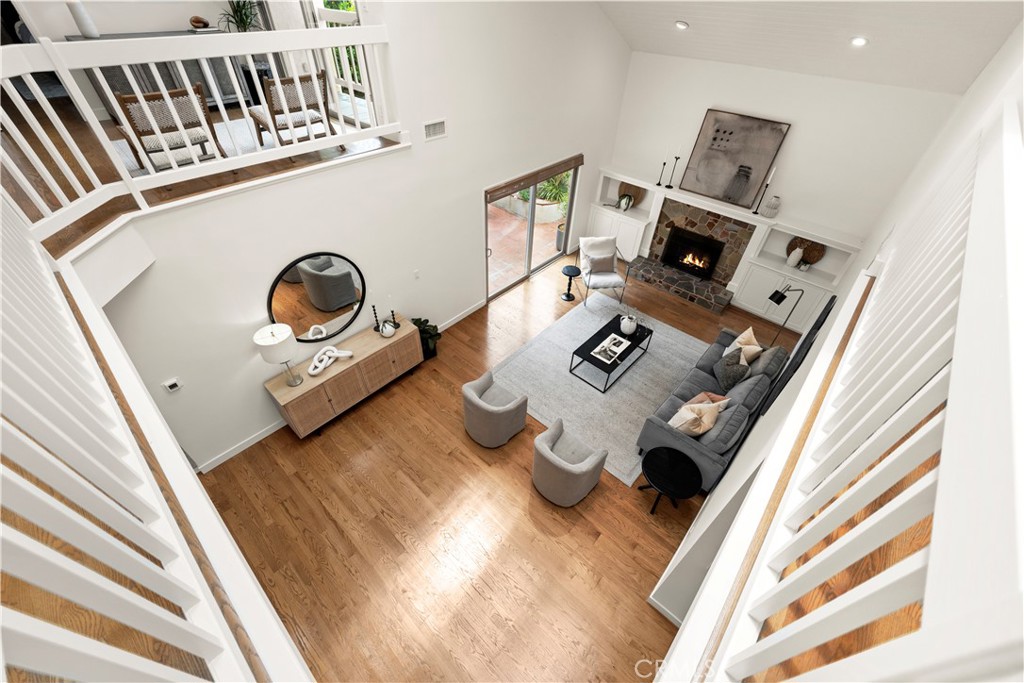 640 Island View