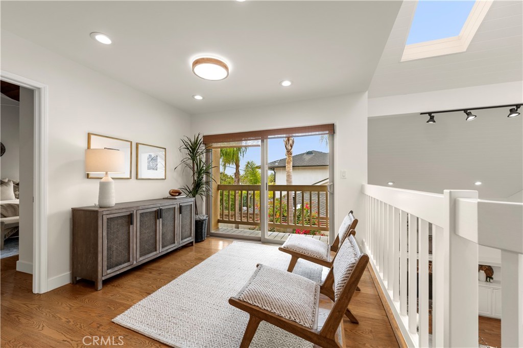 640 Island View