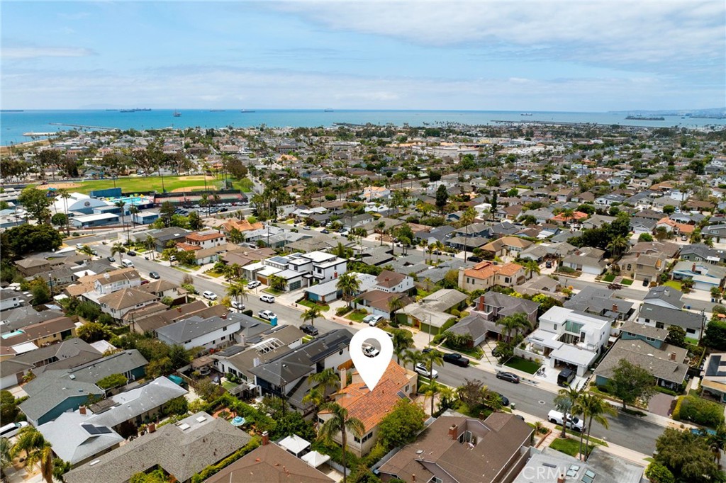 640 Island View