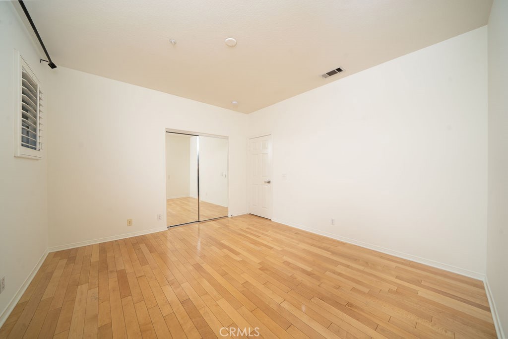 30 Burlingame