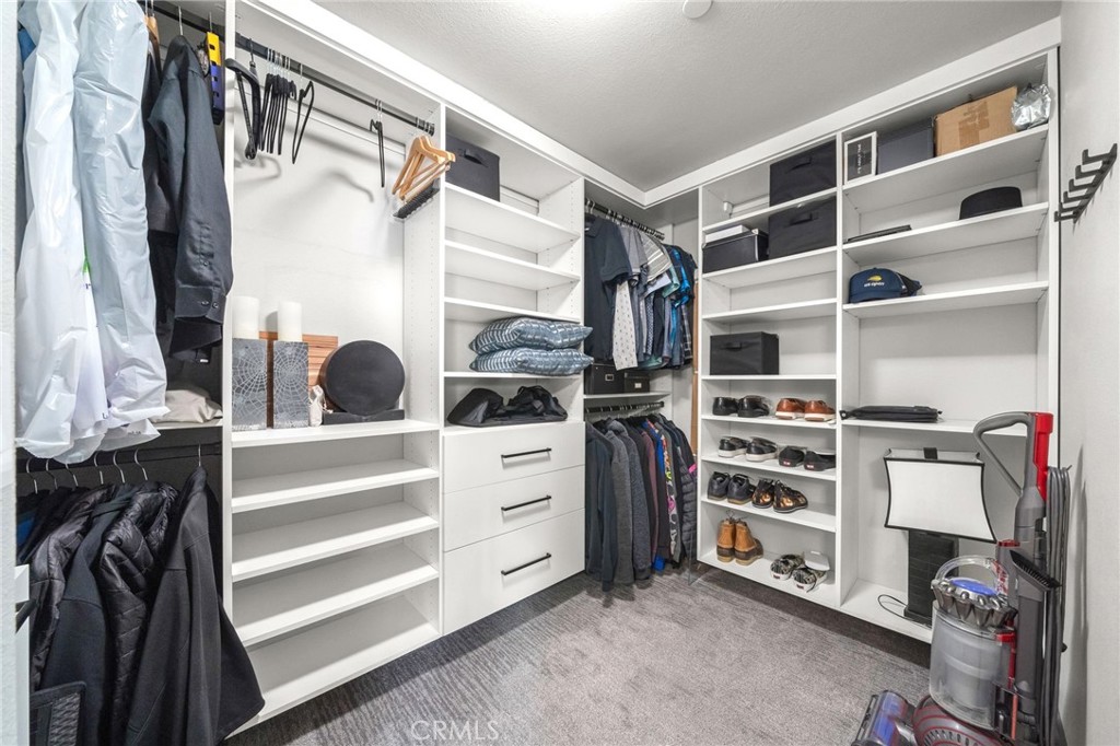 405 S Anaheim Boulevard 7