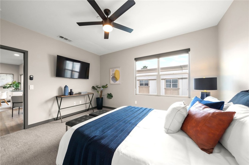 405 S Anaheim Boulevard 7