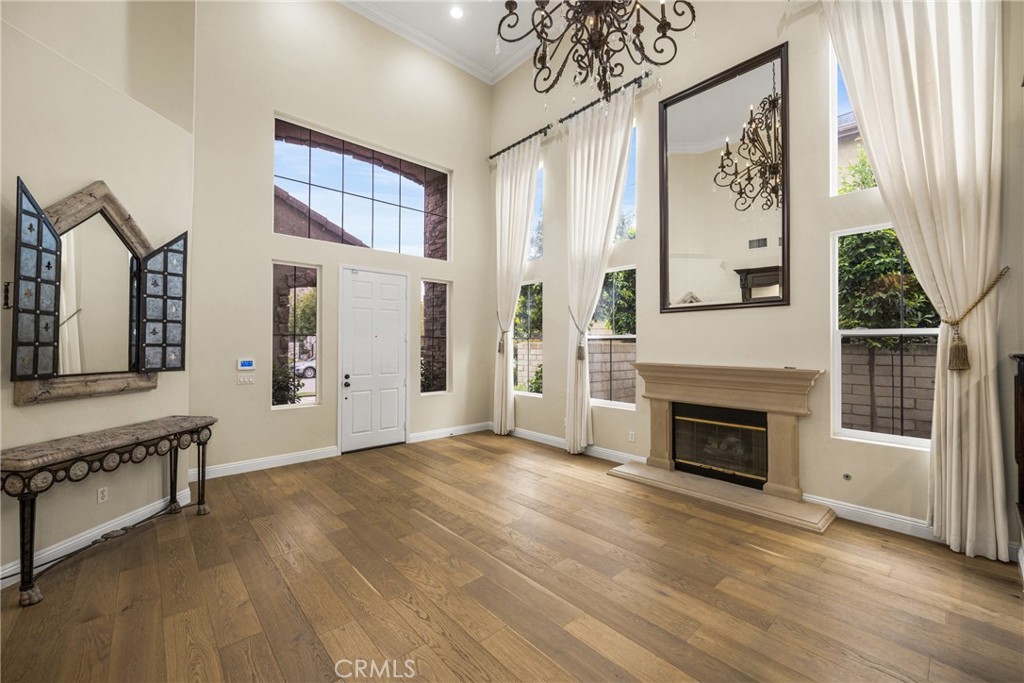 934 N Big Sky