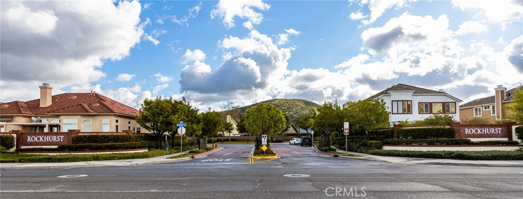 934 N Big Sky